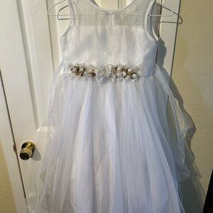 Cute White Dress Girls